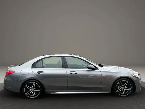 Used 2022 Mercedes-Benz C 300 4MATIC Sedan image 11