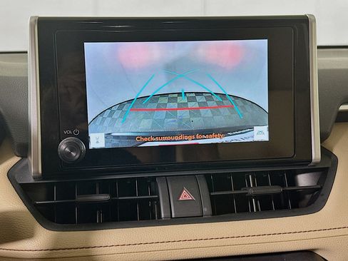Certified 2025 Toyota RAV4 LE AWD/4WD image 24