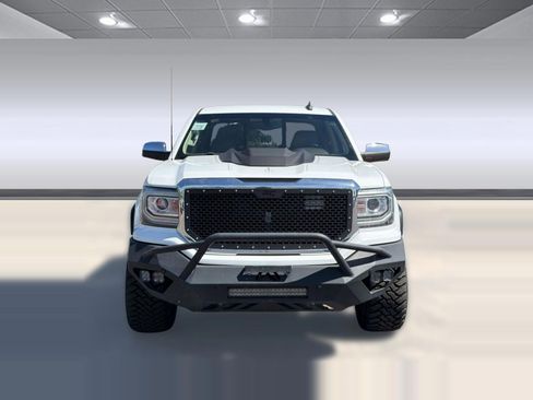 Used 2018 GMC Sierra 1500 SLT w/ SLT Premium Package AWD/4WD image 6