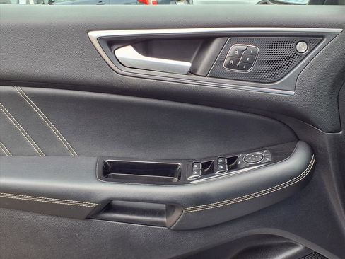 Used 2020 Ford Edge ST w/ Equipment Group 401A image 18