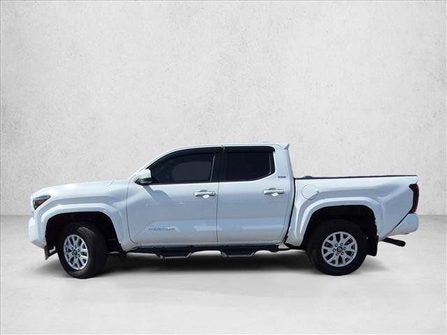Used 2024 Toyota Tacoma SR5 AWD/4WD image 8