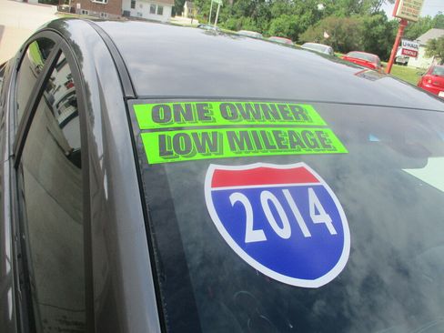 Used 2014 Hyundai Elantra SE w/ Option Group 02 FWD image 19