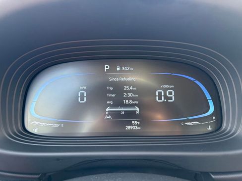 Used 2025 Hyundai Venue SEL FWD image 21