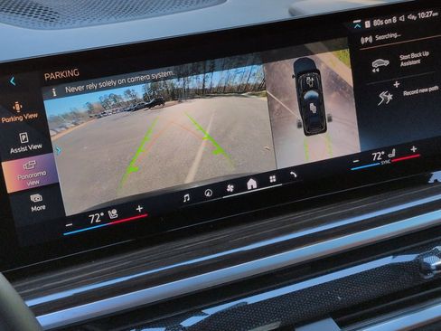 Certified 2024 BMW X7 xDrive40i w/ M Sport Package image 25