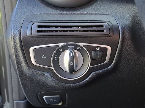 Used 2020 Mercedes-Benz C 300 Cabriolet image 21