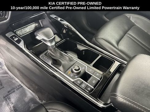 Certified 2023 Kia Sorento SX AWD/4WD image 16
