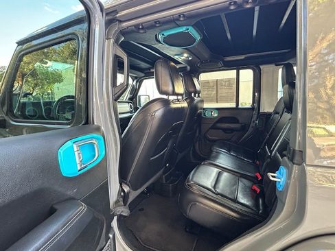 Certified 2021 Jeep Wrangler Unlimited Sahara image 32