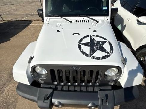 Used 2014 Jeep Wrangler Unlimited Sport AWD/4WD image 10
