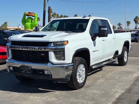 Used 2021 Chevrolet Silverado 3500 LT w/ Convenience Package AWD/4WD image 1