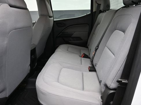 Used 2020 GMC Canyon 2WD Crew Cab w/ Convenience Package image 25
