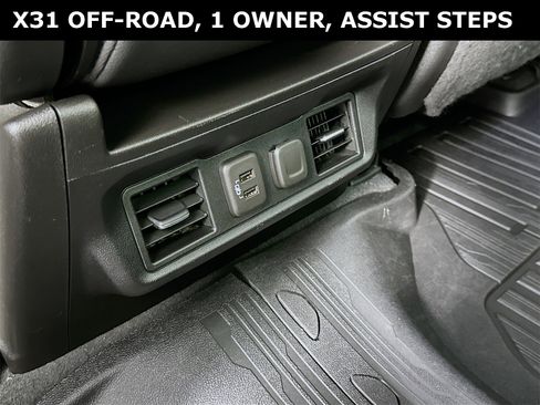 Used 2022 GMC Sierra 1500 SLT image 27