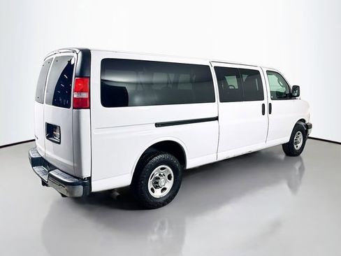 Used 2020 Chevrolet Express 3500 LT w/ LT Preferred Equipment Group image 6