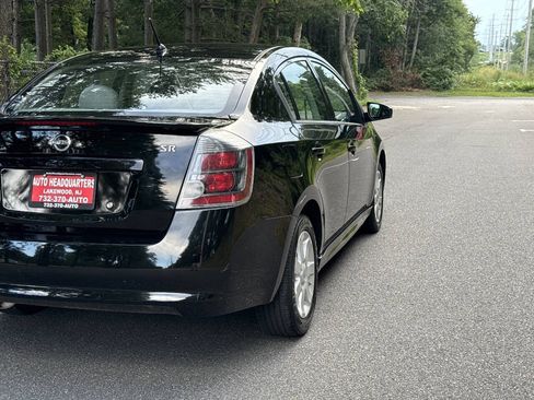 Used 2011 Nissan Sentra 2.0 SR FWD image 6