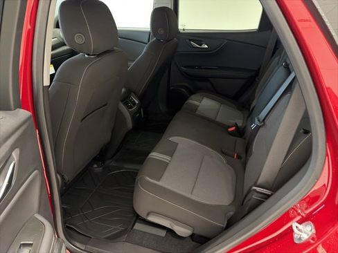 New 2025 Chevrolet Blazer LT w/ Convenience Package image 13