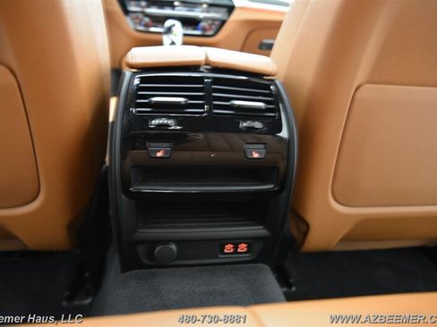 Used 2022 BMW M550i xDrive w/ Executive Package image 26