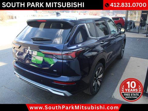 New 2025 Mitsubishi Outlander SE image 6