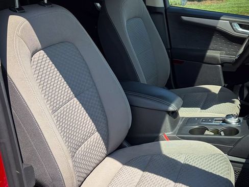 Used 2020 Ford Escape SE Sport AWD/4WD image 25