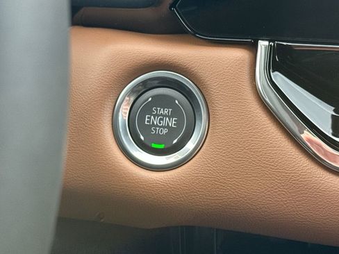 New 2026 GMC Canyon AT4 w/ Technology Plus Package image 39