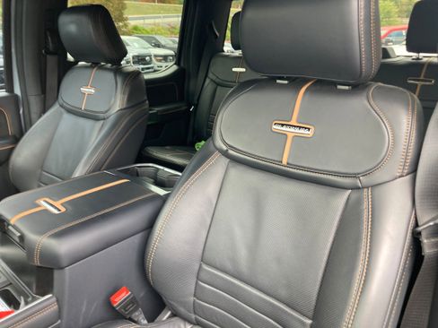 Certified 2024 Ford F350 Platinum w/ FX4 Off-Road Package image 10