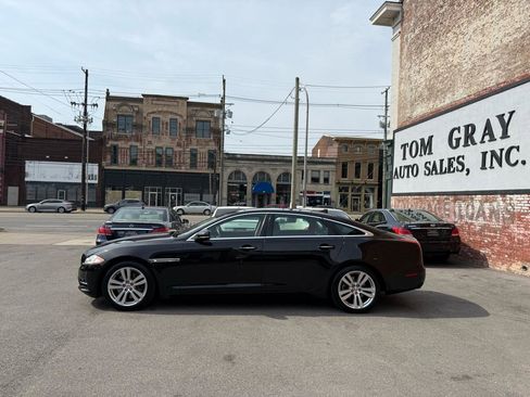 Used 2015 Jaguar XJ L Portfolio RWD image 5