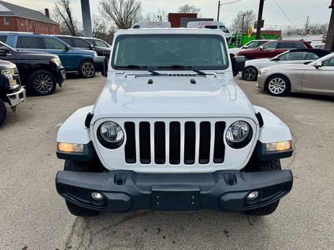 Used 2020 Jeep Wrangler Unlimited Sahara AWD/4WD image 9