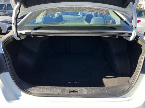Used 2020 Nissan Altima 2.5 S image 39