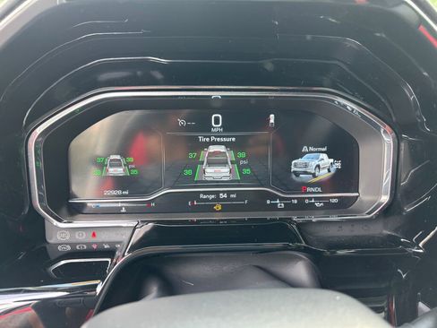 Used 2023 GMC Sierra 1500 Elevation image 19