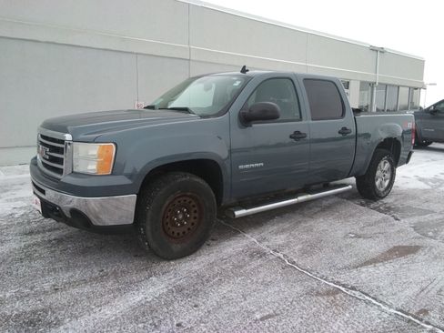 Used 2013 GMC Sierra 1500 SLE w/ Power Tech Package image 2