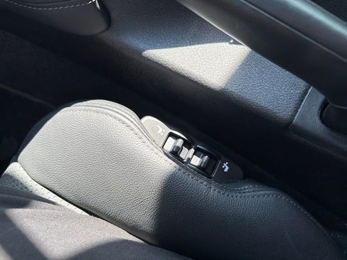 Used 2024 Nissan Z Performance w/ Floor Mat Package RWD image 20