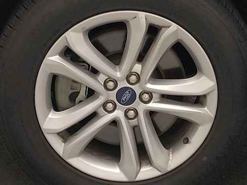 Used 2020 Ford Edge SEL AWD/4WD image 31