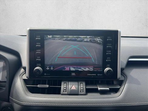 Used 2020 Toyota RAV4 Limited FWD image 14