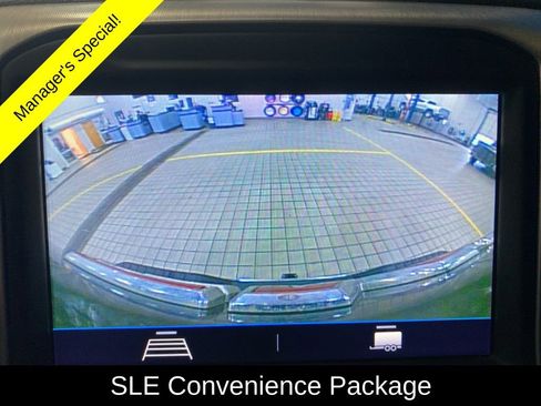 Used 2022 GMC Sierra 3500 SLE w/ SLE Convenience Package AWD/4WD image 3