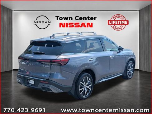 Used 2023 INFINITI QX60 Sensory w/ Vision Package AWD/4WD image 7