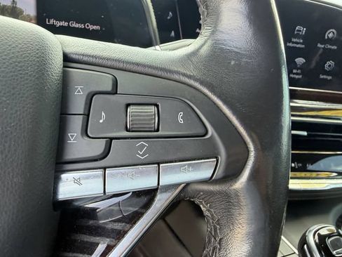 Used 2021 Cadillac Escalade Sport w/ LPO, ONYX Package RWD image 31