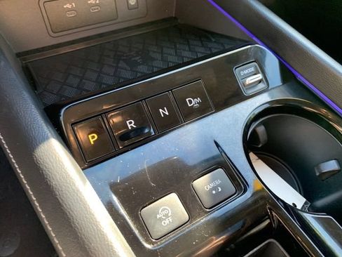 Used 2025 Nissan Murano SL AWD/4WD image 28