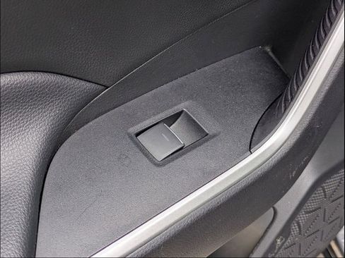 Used 2024 Toyota RAV4 XLE FWD image 26