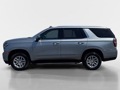 Used 2024 Chevrolet Tahoe LT image 3