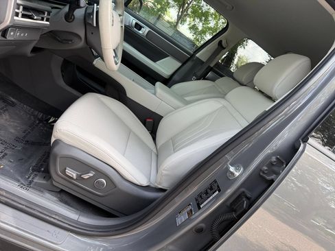 Used 2026 Hyundai Santa Fe SEL AWD/4WD image 27