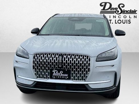 New 2026 Lincoln Corsair Premiere FWD image 2