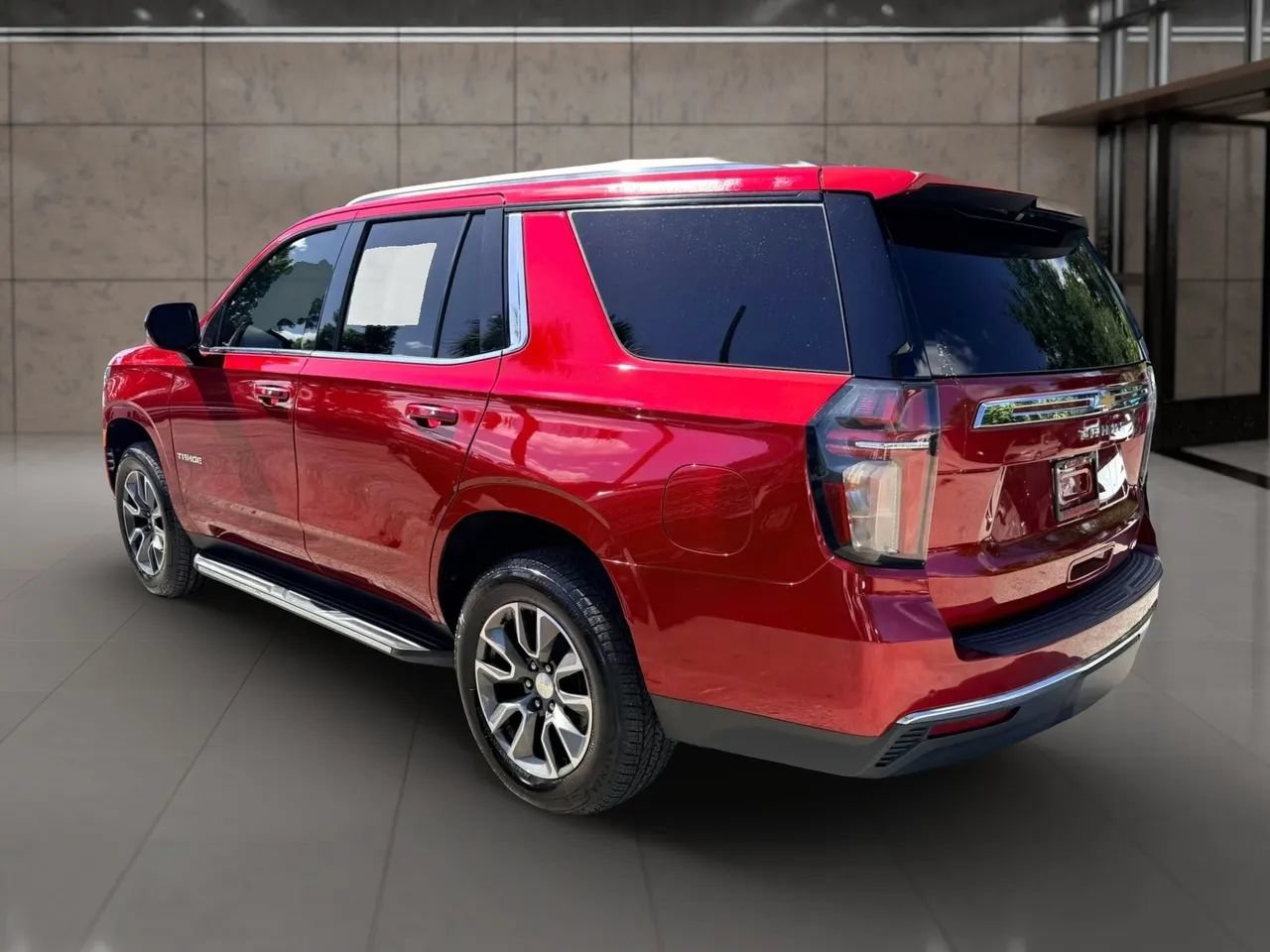 Used 2021 Chevrolet Tahoe LT RWD image 5