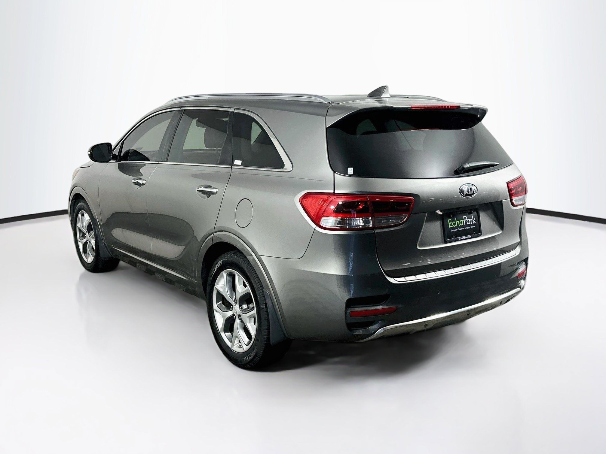 Used 2017 Kia Sorento SX FWD image 5