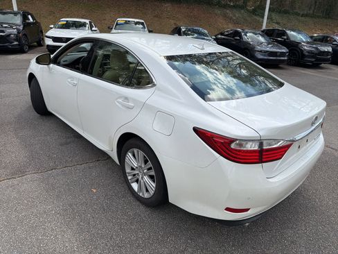Used 2013 Lexus ES 350 w/ Premium Pkg image 8