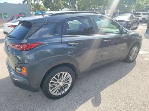 Used 2019 Hyundai Kona SEL w/ SEL Tech Package 02 FWD image 4