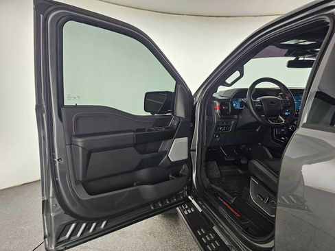 Used 2025 Ford F150 Raptor image 19
