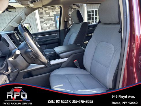Used 2020 RAM 1500 Big Horn AWD/4WD image 11