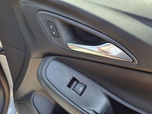 Used 2025 Buick Encore GX Preferred FWD image 85