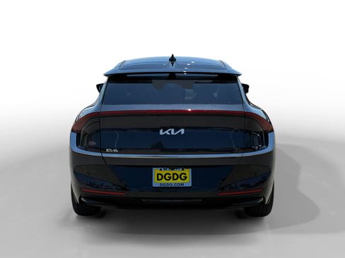 New 2026 Kia EV6 Wind RWD image 4