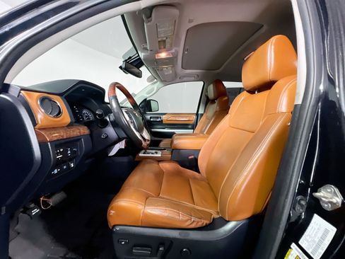 Used 2019 Toyota Tundra 1794 Edition image 14