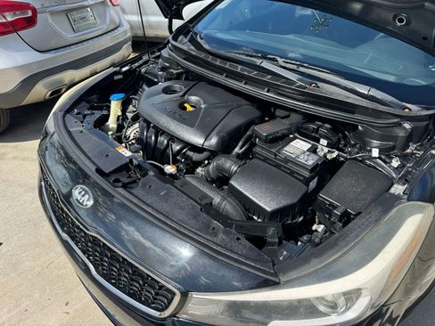 Used 2017 Kia Forte LX FWD image 13