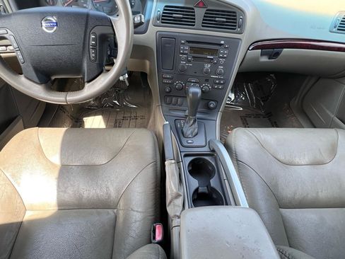 Used 2002 Volvo V70 Cross Country AWD/4WD image 52